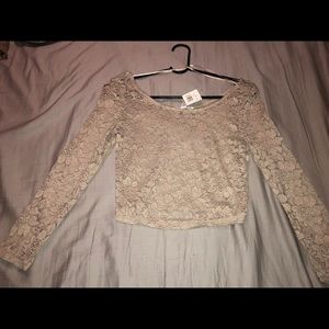 Lace crop shirt